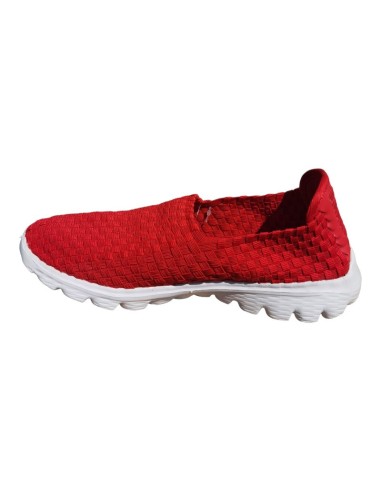 Pantofi casual barbati rosii elastici tip slip-on cu talpa alba flexibila si design impletit modern