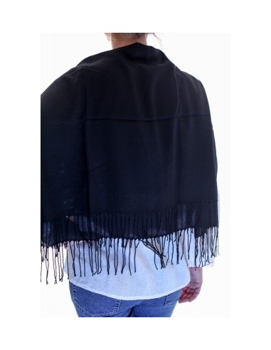 Esarfa neagra