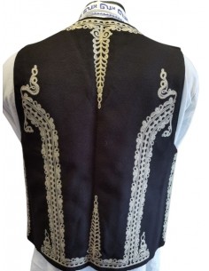 Vesta Traditională Romaneasca2 2