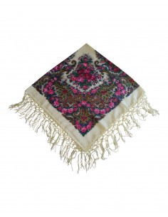 Batic tradițional crem cu flori și ciucuri decorativi – 120x120 cm