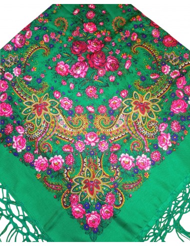 Batic tradițional verde cu flori și ciucuri decorativi – 120x120 cm