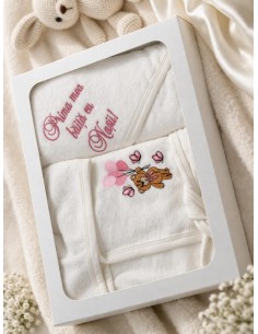 Set baie bebe fetita in cutie cadou alba cu mesaj Prima mea baita cu Nasii si model ursulet cu baloane roz