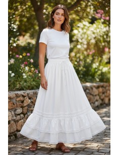 Fusta alba lunga cu volane si dantela