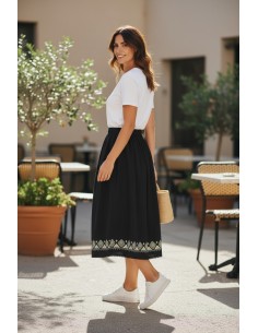 Fusta lunga dama neagra cu broderie geometrica bej 2