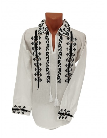Camasa alba pentru barbati cu broderie neagra si guler brodat