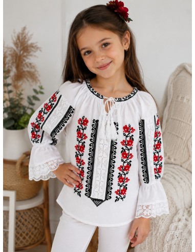 Ie traditionala fetite alba cu maci rosii si broderie florala