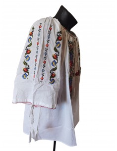 Ie traditionala dama alba marimi mari 7XL 8XL 9XL cu broderie florala multicolora 2
