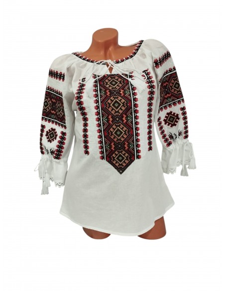 ie-traditionala-dama-alba-broderie-geometrica-rosie-neagra.