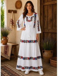 Rochie traditionala alba dama cu broderie florala multicolora si maneca trei sferturi 2