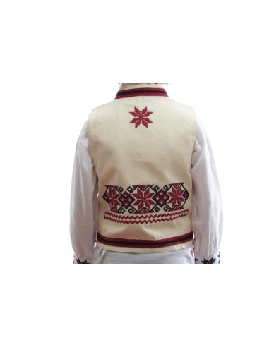 Vesta Traditionala Ionut